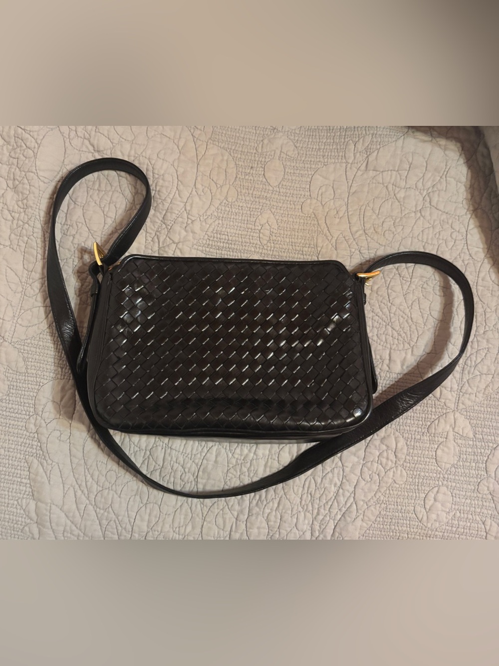 Vintage Aspects by Lisette woven leather handbag - Picture 2 of 3